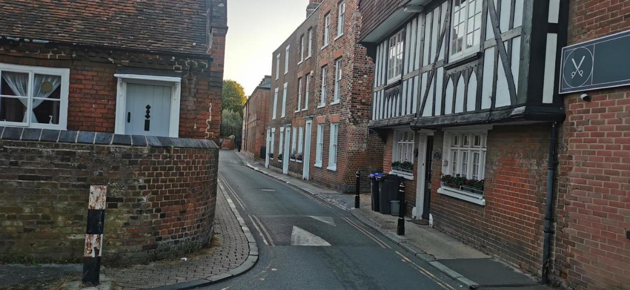 Modern City Centre House With Free Parking Canterbury Exterior foto